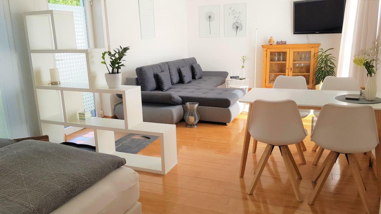 Apartment Am Paradies - 10 Minuten Fussweg Zur Innenstadt 拉恩河畔林堡 外观 照片